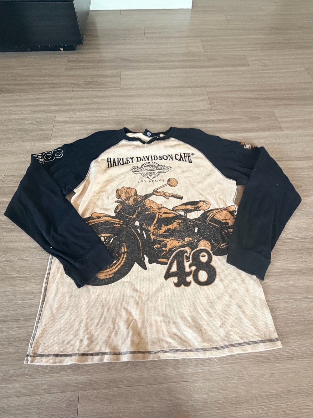 Harley-Davidson Long Sleeve Tee in Black and Tan